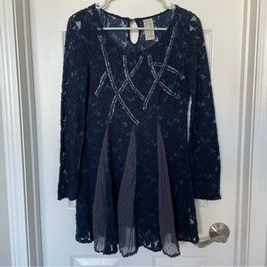 Free People Blue Beaded Shear Mesh Lace Bell Sleeve Mini Dress Size XS